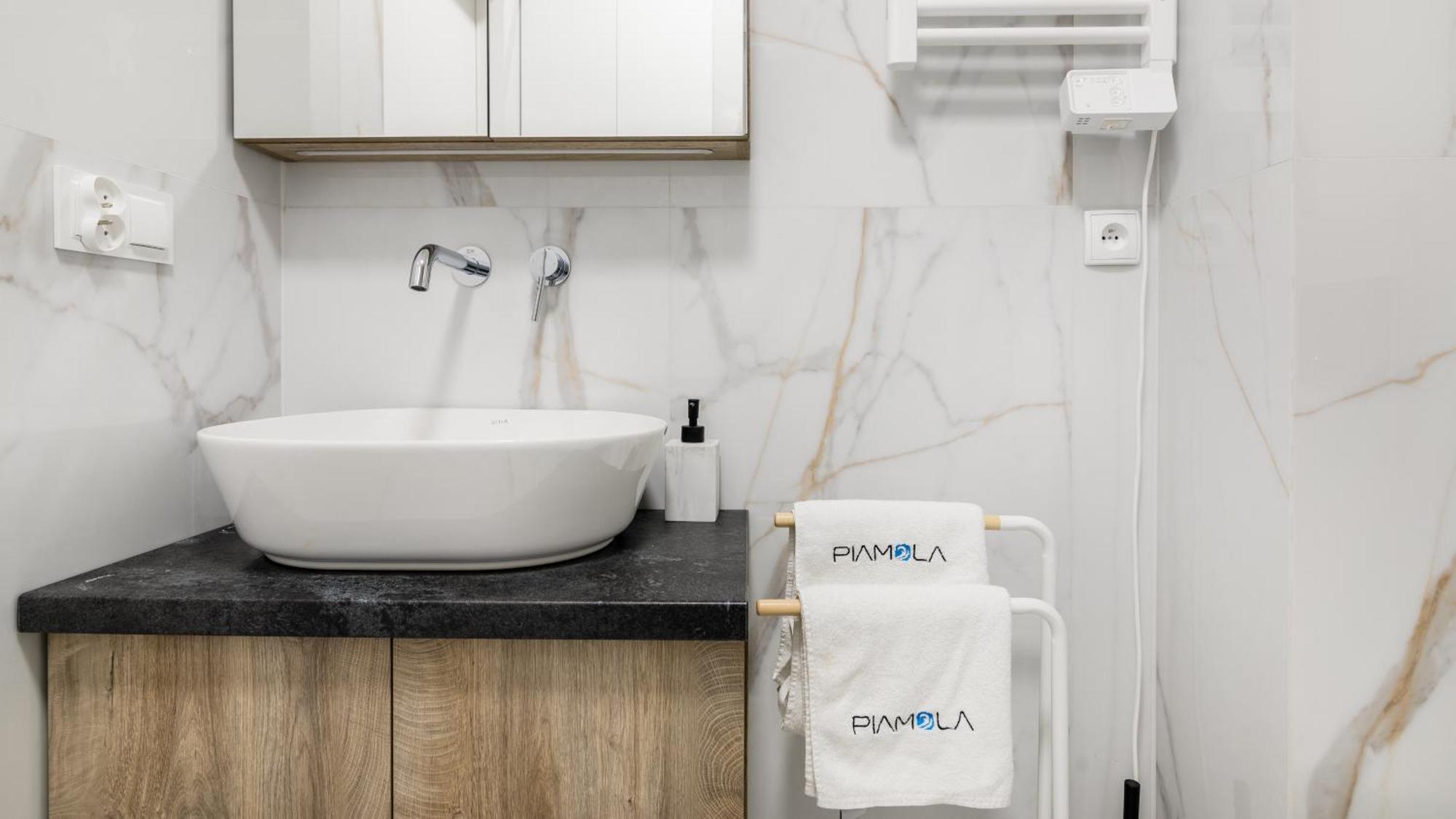Enklawa Piamola Apartment